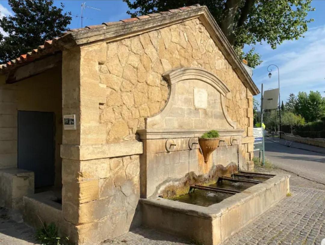 Bastide De L'Oliveraie Avec Jacuzzi Jouques Экстерьер фото